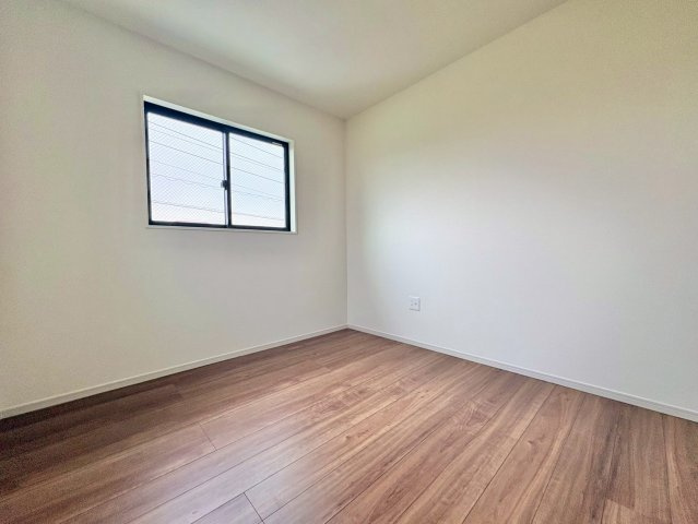 洋室・全居室収納付きで、お部屋がすっきり片付きます。