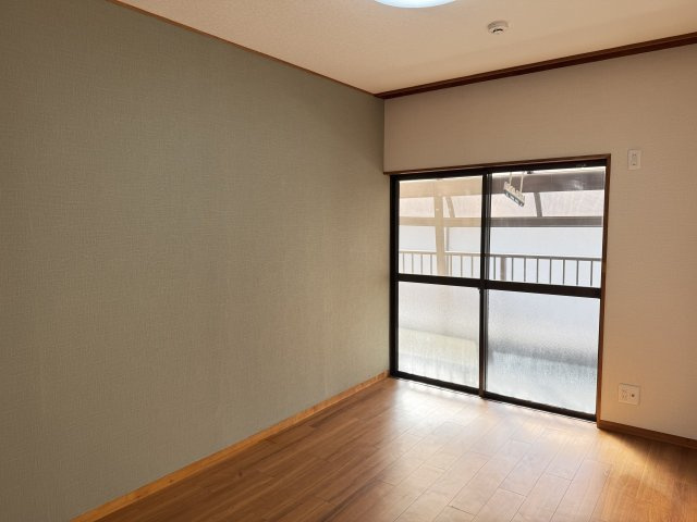 ～2階6.0帖の洋室です～