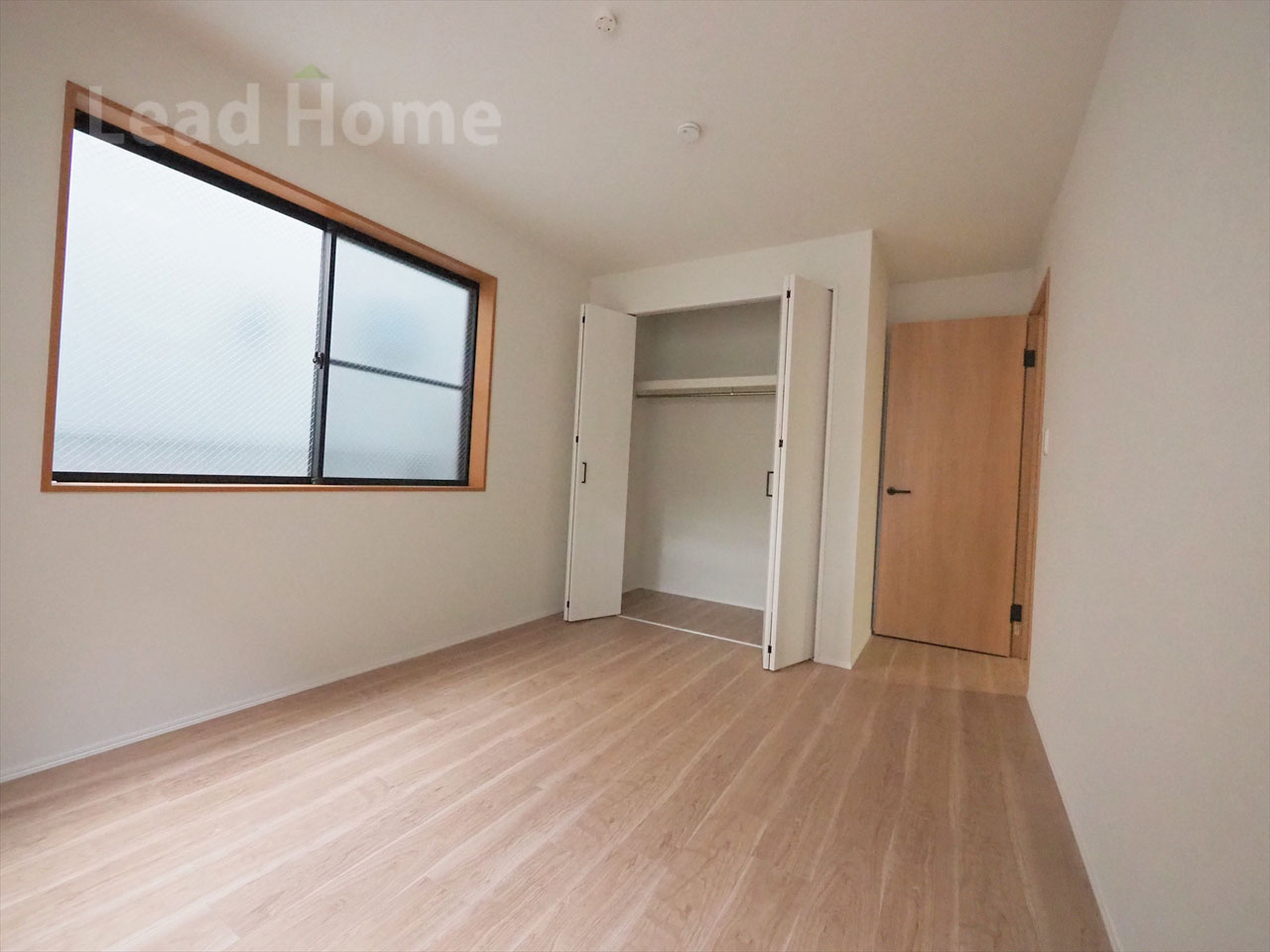 1階洋室（約6.5帖）