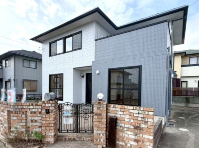 ■外観｜特徴のある個性的な住まいと美しい街並み、そして住みやすい環境を、ぜひ現地でご覧になりませんか。お気軽にお問合せください(^^)　　