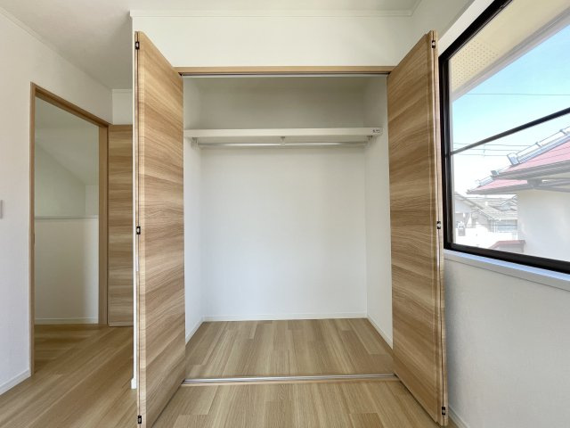 2階6.5帖クローゼット