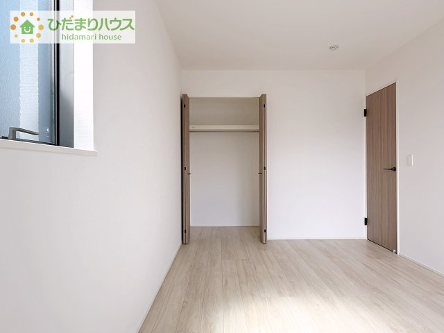 全室にクローゼットが付いていて、お部屋の住空間もスッキリ広々使えそうです(^^)