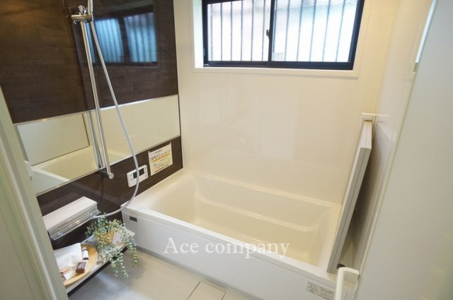 ユニットバス・給湯器（追炊付）新調☆浴室乾燥機完備です☆