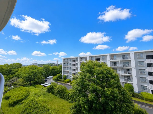 眺望良好！棟の間隔が広く開放感を感じます