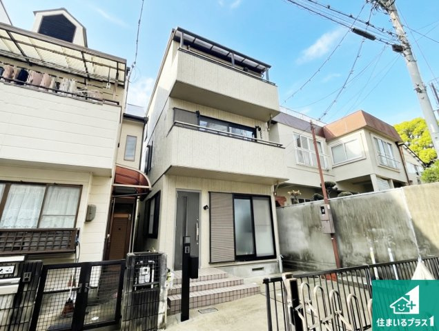 周辺は落ち着いた街並みの住宅地！子育てがしやすい住環境です！気になることがありましたら、お気軽にお問い合わせください！　