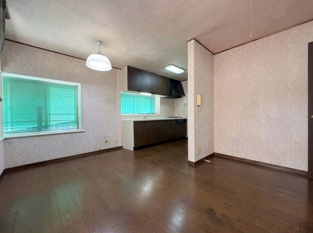 ※掲載写真は一部AI画像加工により、家具・家財等を削除しております。