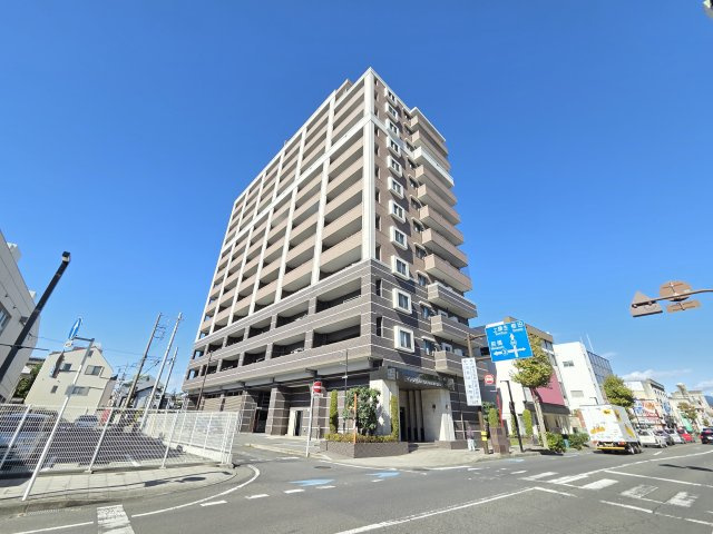 apartment 群馬県太田市大原町82-58　1F-B