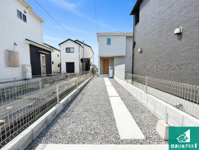 安心の10年保証！外観を美しく保ち、雨水で汚れを落とします！気になることがありましたら、お気軽にお問い合わせください！