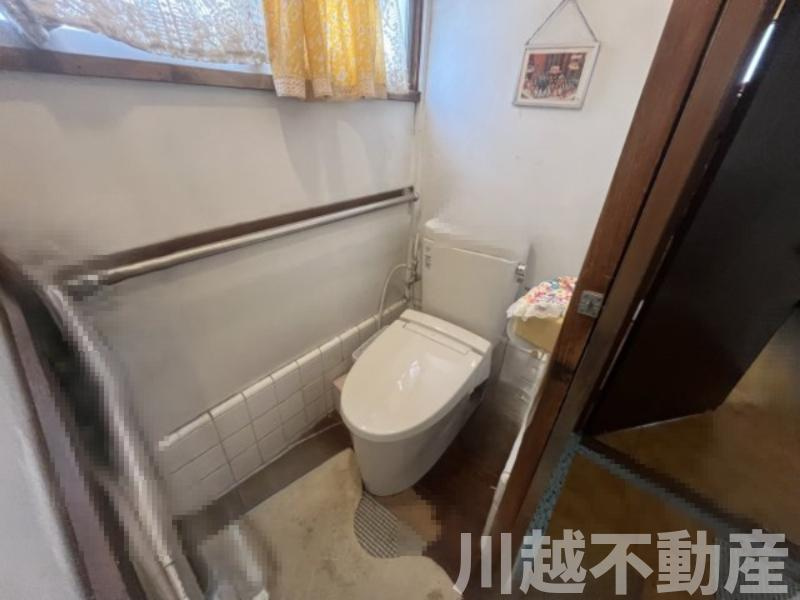 コンパクトで使いやすいトイレです