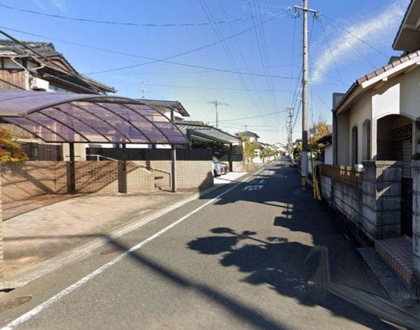 【企救丘三丁目（3期）の前面道路含む現地写真】