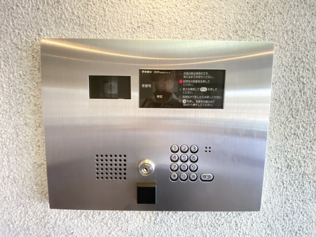 エントランス部分、オートロックモニター♪