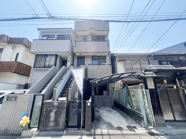 外観：327002343181
