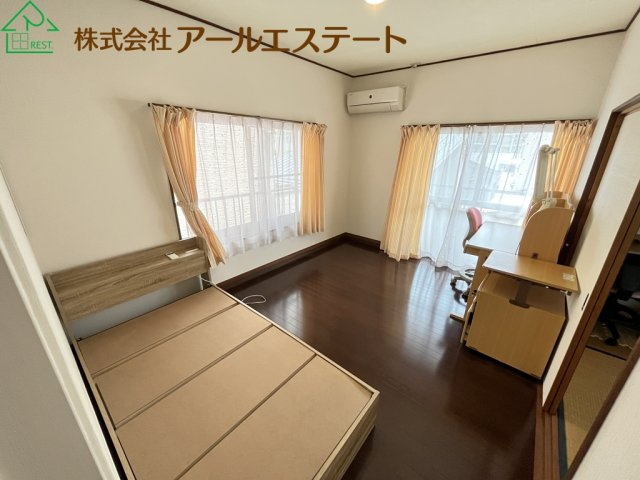 寝室