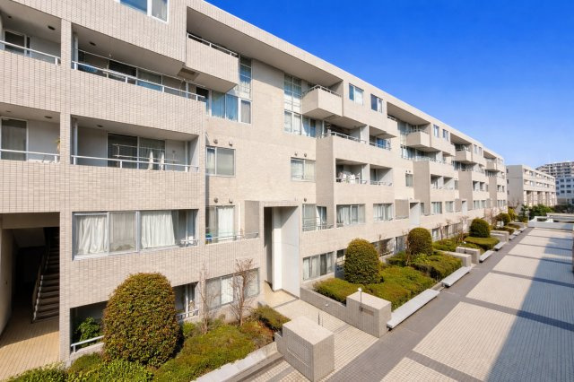 ◆住宅ローンのご相談や周辺環境のご案内も含め、ローンに詳しい、地元に詳しいスタッフがお出迎えさせていただきます。お気軽にご相談ください。