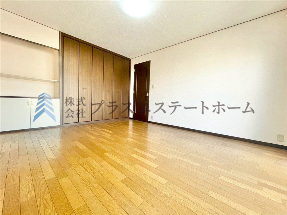 収納たっぷり♪各居室に収納があります♪スッキリと生活出来ます♪