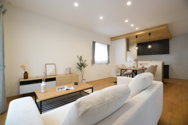 飽きのこないデザインをベースに暮らしやすく、安心の住まいをご提供　※施工イメージとなります