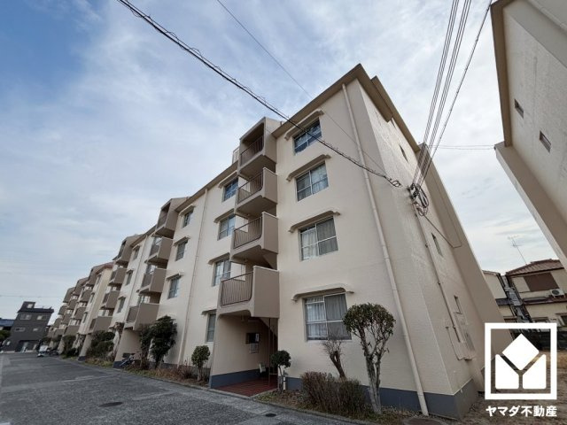 洋室と北側の和室には収納スペースがございますので、お部屋の広さを最大限に活用できます。