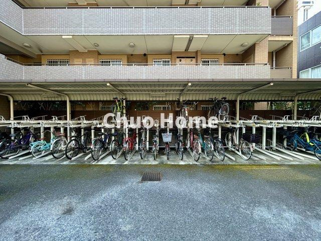 【自転車置き場】最新の空き状況や費用などの詳細は担当スタッフまでお問い合わせください。