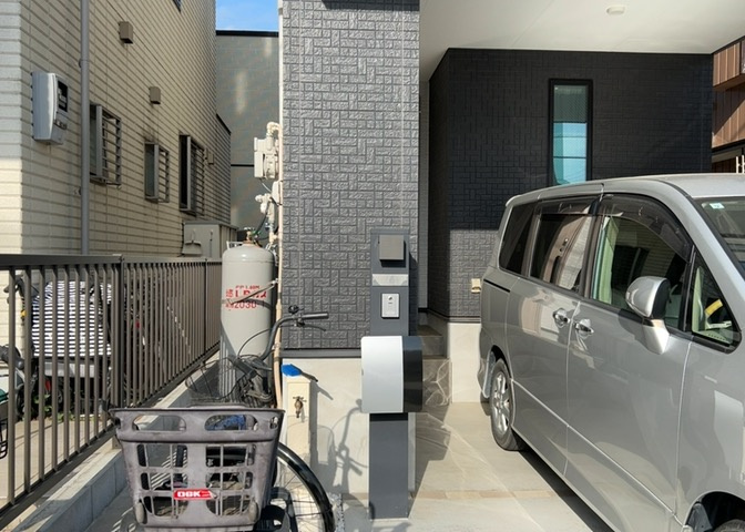 設備と言っても種類が多く、欲しいものすべてが設置されていることは少ないでしょう。そのため、予めご家族でどの設備が必須になるかなどを決めてから現地を見学することでより住み始めの想像が出来ていいでしょう。