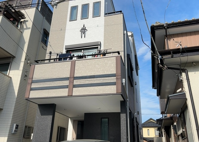 ハザードマップは自然災害による被害を予測し、その被害範囲を地図上で表したものです。近年特に災害が多くなっていますので、事前に調査すると安心できます。ハザードマップは国交省のホームページをご覧ください。