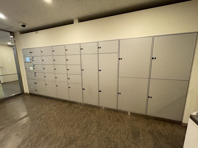 便利な宅配ボックス付きで、再配達の手間も減らせます。　