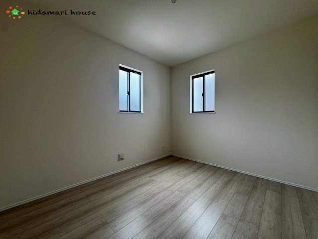2階洋室：5.25帖