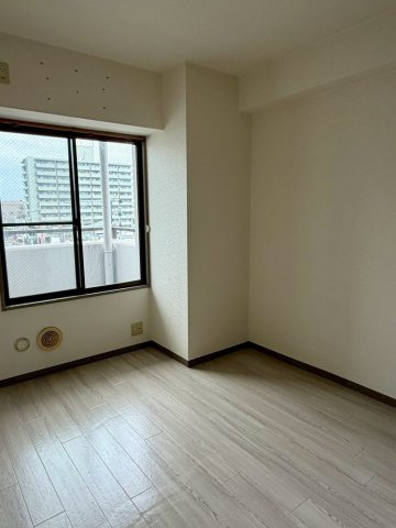 洋室（約6.0帖）