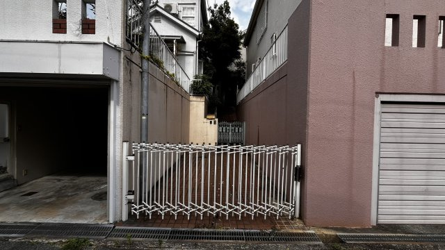 外観：327002678843