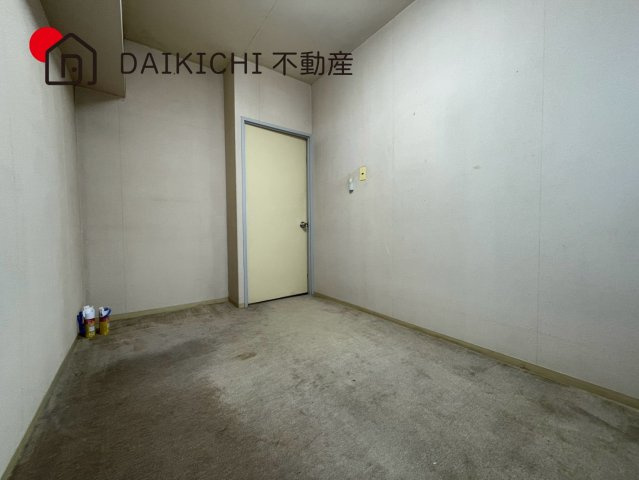 洋室