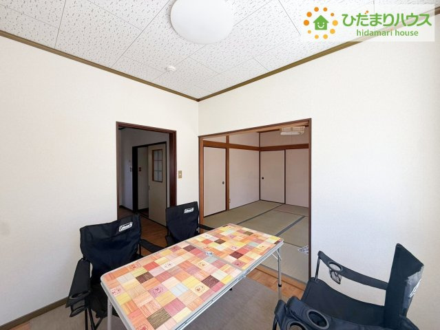 白を基調とした開放感あふれるルームデザイン(^^)