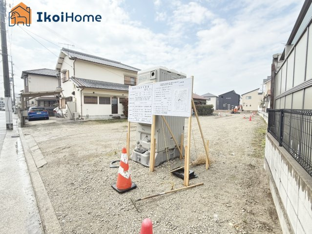 ●年中無休：当日予約可●前面道路との高低さがなく、入出庫もしやすいです。