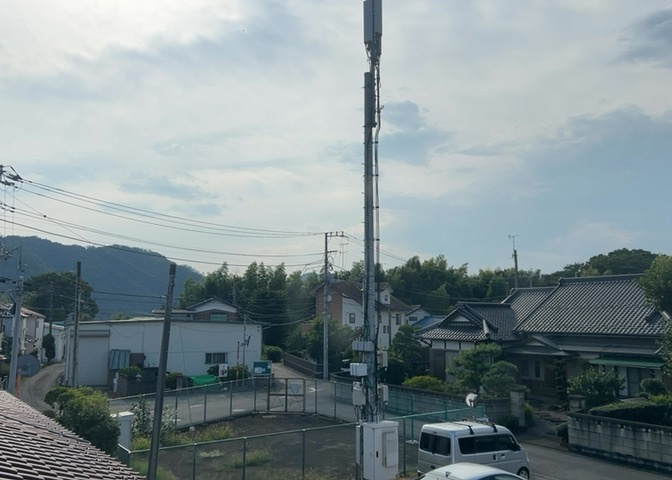 眺望を気にして物件を探す場合、前面に建物が建っていないか現地で確認しましょう！前面に建物があると景色はもちろん、日当たりや風通しにも影響が出てきます。住んだ時のことを想像しながら現地見学をしましょう。