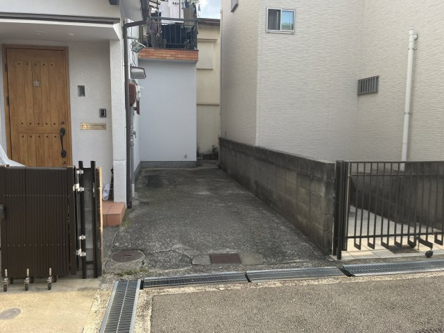 ボクシーも駐車可能！　幅約2.49ｍ、奥行約6.7ｍ