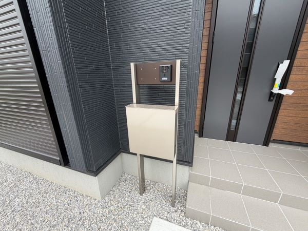 宅配ボックス