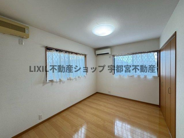 2面採光を確保した室内は、明るく風通しもよいの快適空間