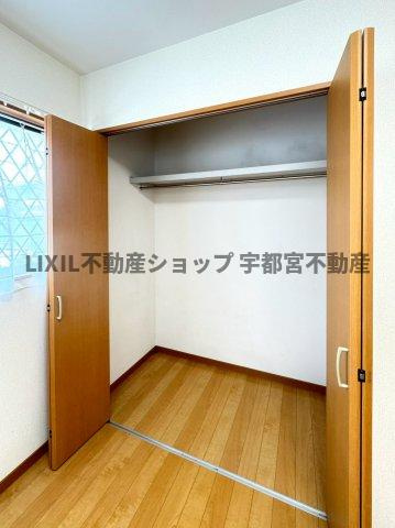 収納付きの居室は、荷物がスッキリと片付き、お部屋を広く使えます。