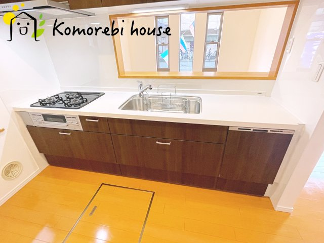 コンパクトなキッチンで掃除もラクラク