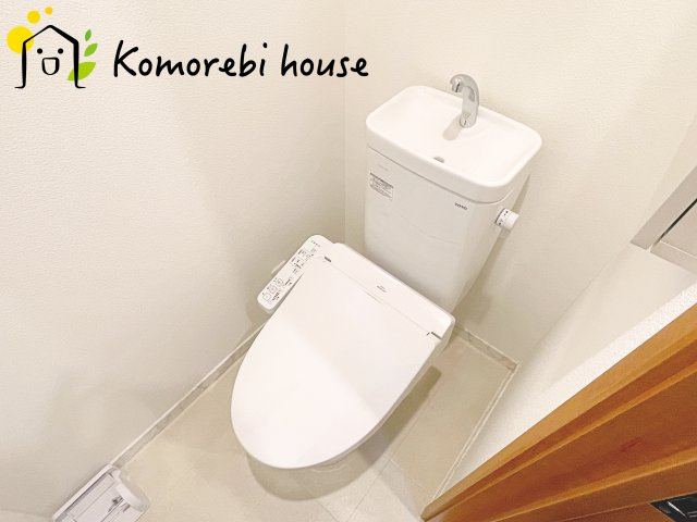 ゆったりとした空間のトイレです