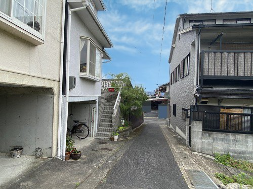 前面道路含む現地写真