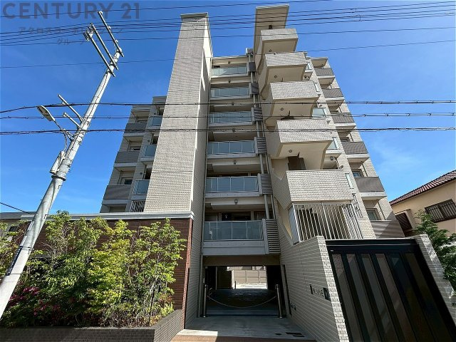 鉄筋コンクリート造7階建て