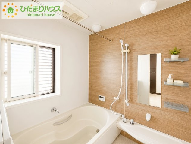何歳まで一緒に入ってくれるだろうか・・・。　広いお風呂は、お子様と一緒に入るバスタイムがより楽しくなります。