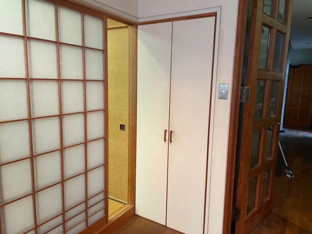 リビングにある収納です。