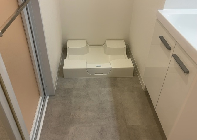 洗面脱衣所は「体を綺麗に整える場所」という目的と役割を持っています。そして便利で使い勝手のいい「体を綺麗に整える場所」にするためには、配置や動線、照明や収納計画をしっかりと検討しておく必要があります。