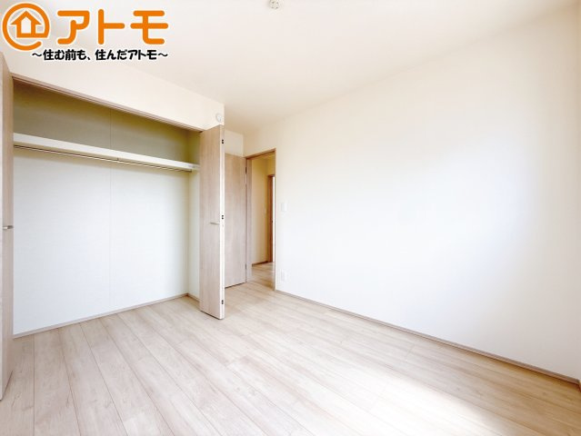 お子様のお友達が遊びに来た時も、子供部屋があると楽しく過ごせますね♪
