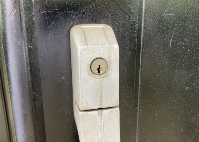 当然のことではありますが、オートロックやセンサーライト、ホームセキュリティーなどの防犯設備があれば、小さいお子様がいるご家庭も安心ですよね！まず物件購入の際は、防犯設備もチェックするようにしましょう。