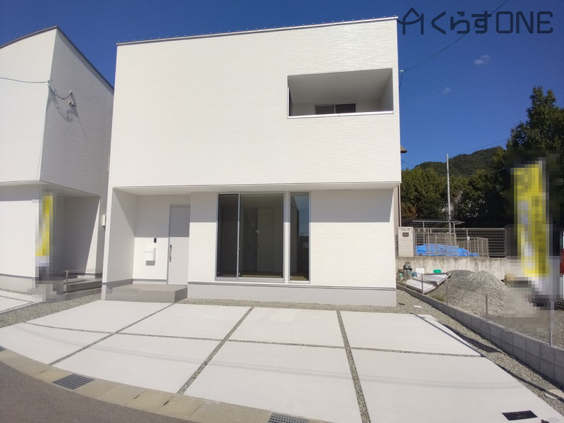 外観：328000549342