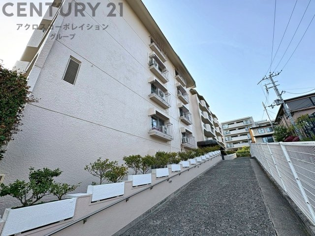 RC造地下1階付6階建