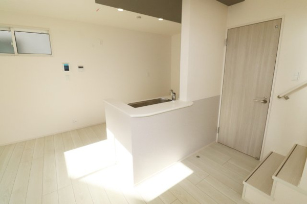 【郡山市芳賀3丁目 7号棟 芳賀小学校、郡山第4中学区のキッチン】