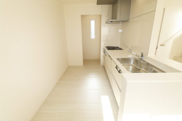 【郡山市芳賀3丁目 7号棟 芳賀小学校、郡山第4中学区のキッチン】