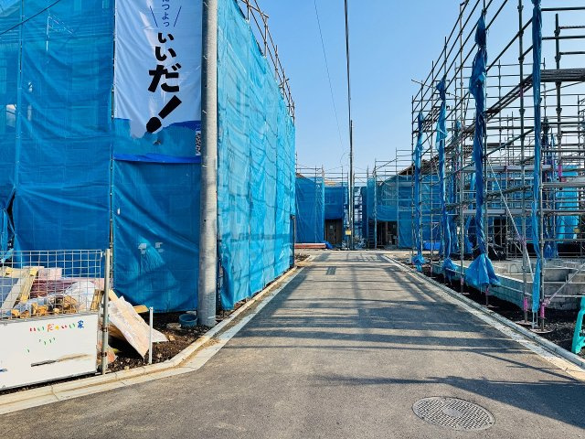 ～南6ｍ・東5ｍ道路に面しています～